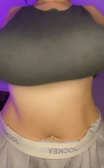 l’d love to drop these in your mouth