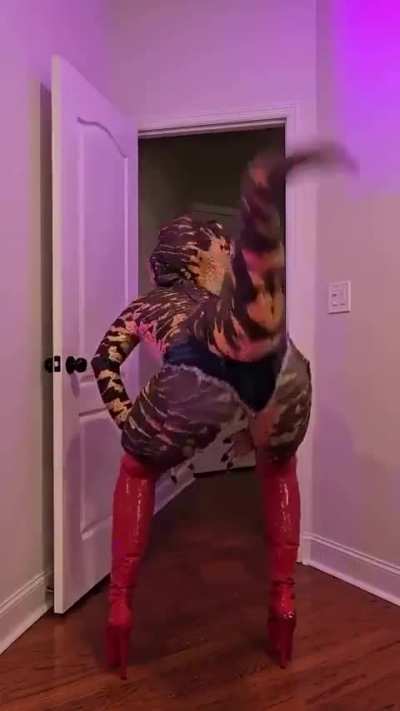 Ffudjrjejowaqllqmmmmzzz