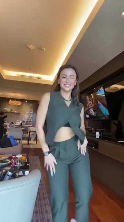 Yassi Pressman