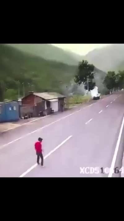 I don’t think his shoe survived that.