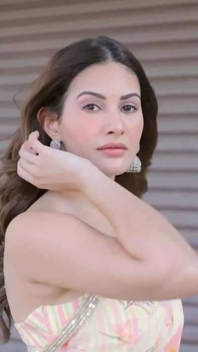 Amyra Dastur 