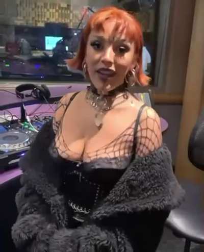 🖤