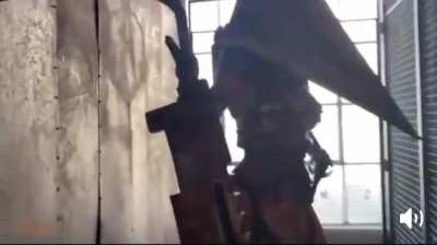 Suprise Pyramid Head