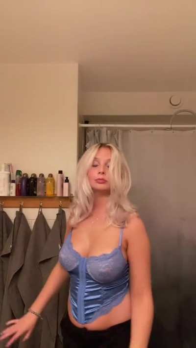 smartblondiin