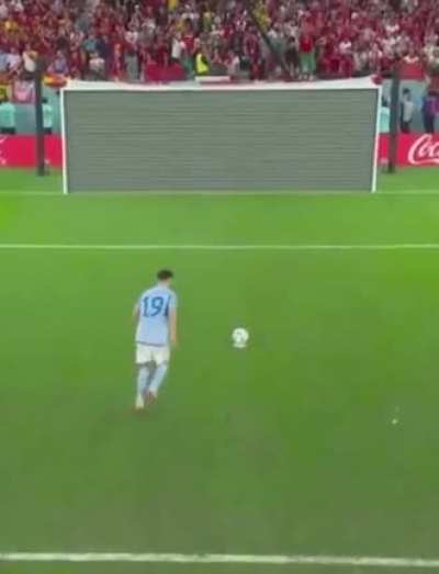 Morocco goalkeeper vs Spain
