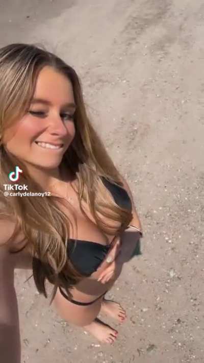 carlydelanoy12