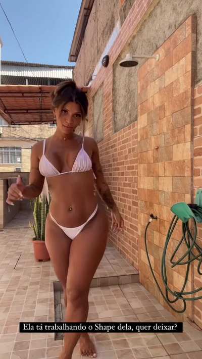 Aline Amorim