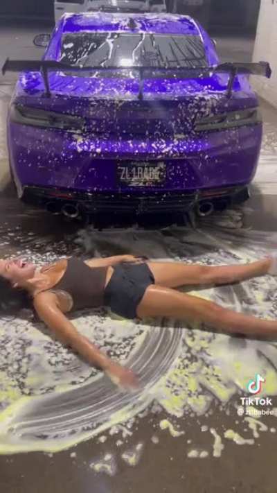 So… what color was the car? 😜