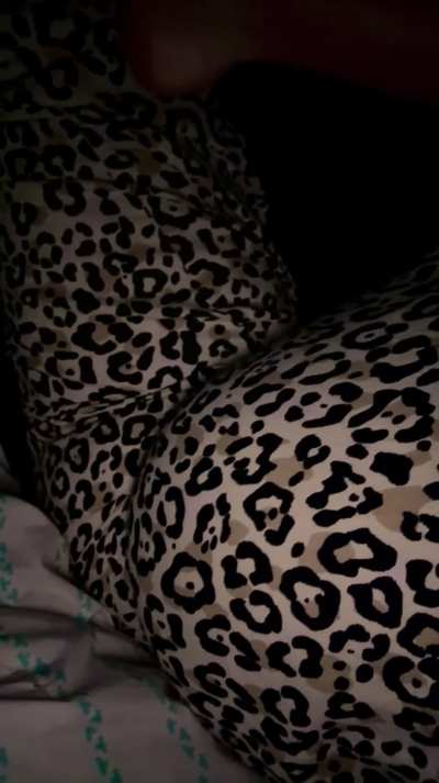 Leggings fart