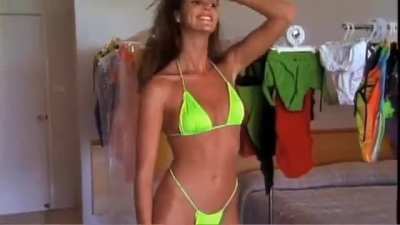 Happy 60th birthday to Elle Macpherson 