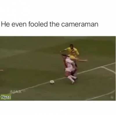 He even fooled thr cameraman