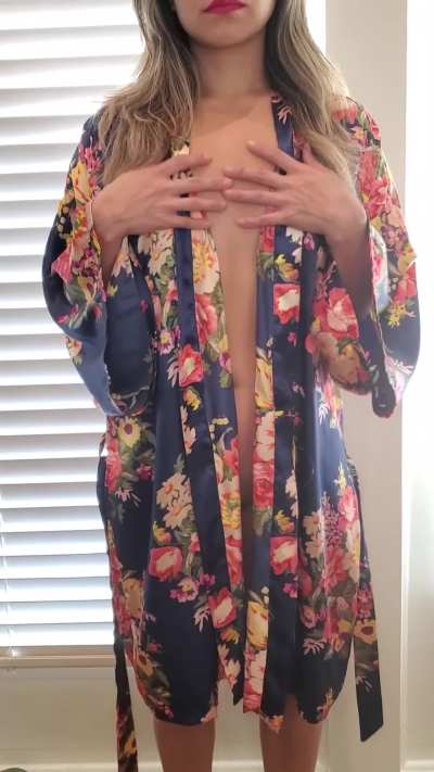 Tiny and feisty Asian MILF