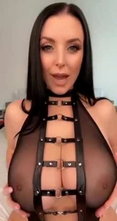 [Kik Enzu2] really fucking horny for Angela white, feed me Angela or catfish me as her