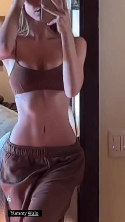 Mirror selfie