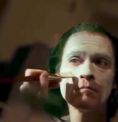 Joker de Maybelline New York'u öneriyor. Çünkü biz buna değeriz!