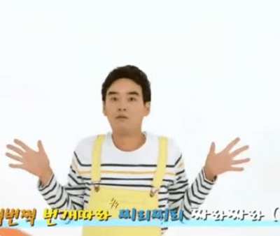 Day 2 of posting korean memes (original video in comments)