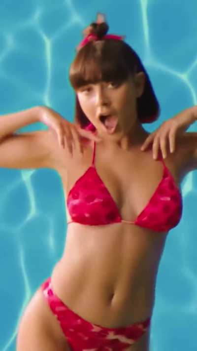 Charli XCX in a Sexy Bikini
