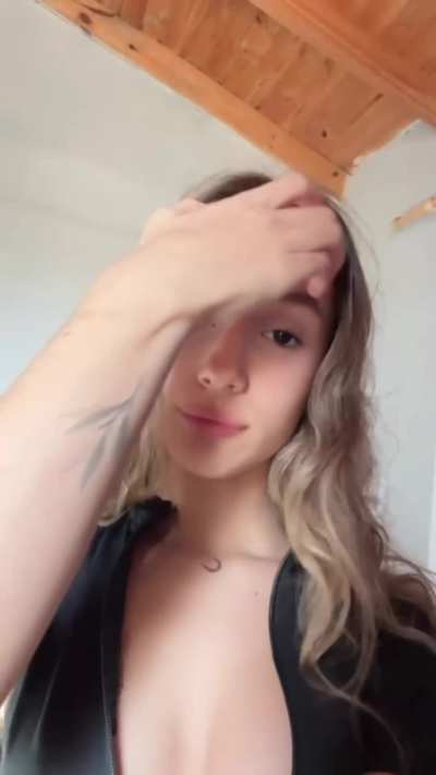 18F i’m nervous but hoping you’ll be kind