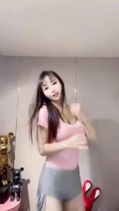 快手  伊楚老师