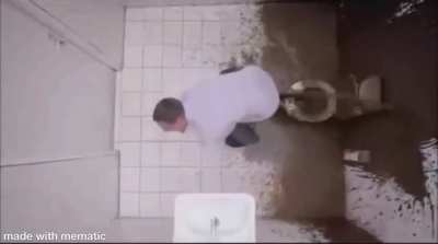 This is crazy (nsfw) (also a repost because I didn’t know how videos worked)
