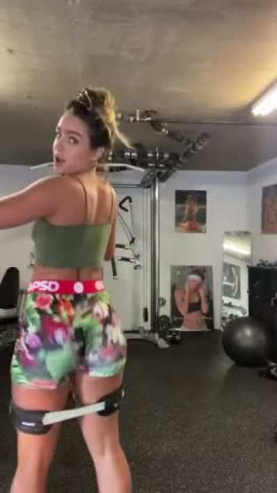 Whole lotta jiggle
