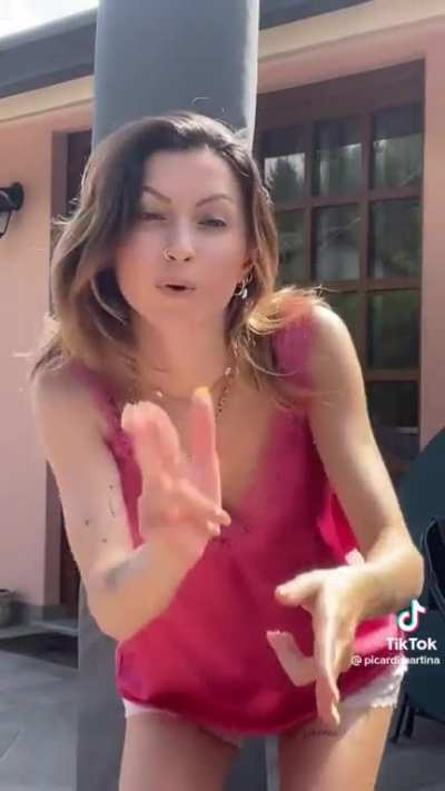 Martina Picardi lingu<wbr>a👅+te<wbr>tte🍐