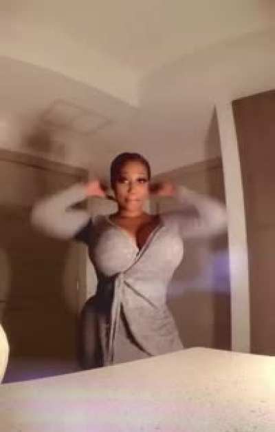 Titties big