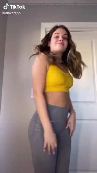 Ass in yoga pants