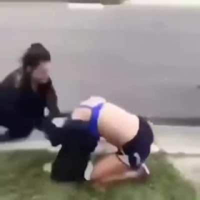 Girls fight