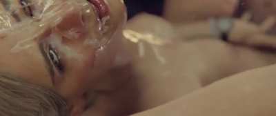 A facial'ed Elena Fisher gets fucked in the ass and squirts (bulg<wbr>ingse<wbr>npai) [Uncharted]