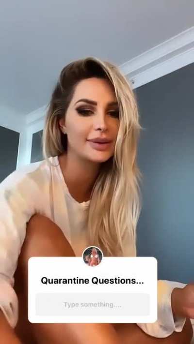 😘
