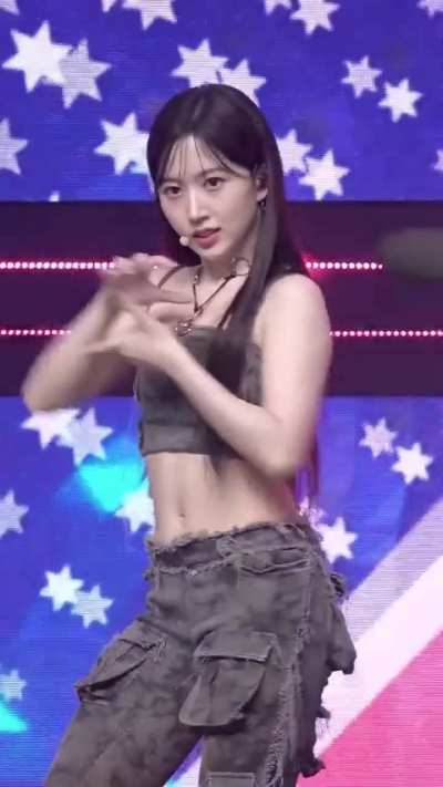 Nmixx- Haewon