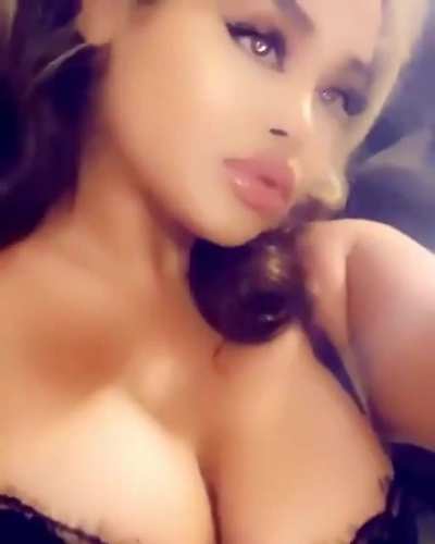 081