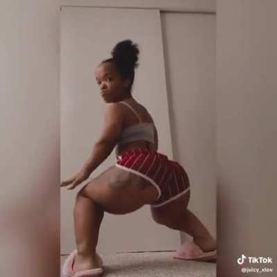 😳