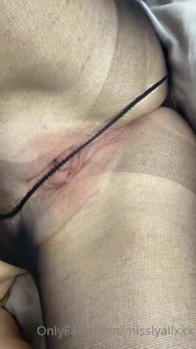Do you like this close-up of my pussy