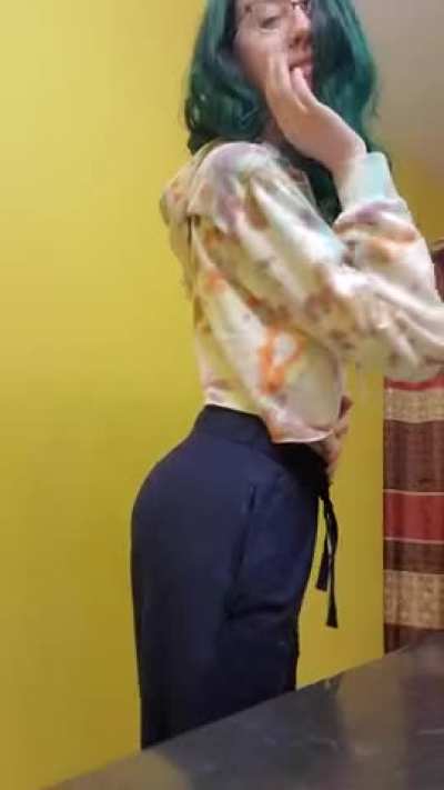 New hair dance!