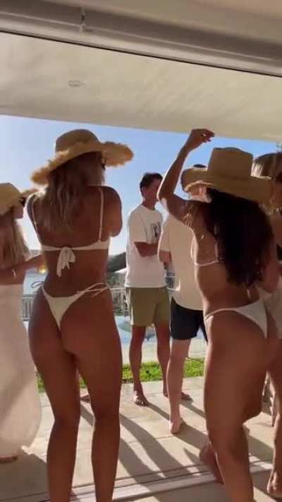 Some kind of wonderful 🍑