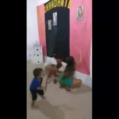 Caraca fez mó barulhão kkkkkkkk