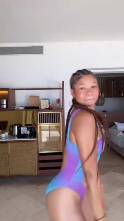 Storm Reid
