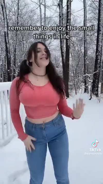 @kyliesecretx