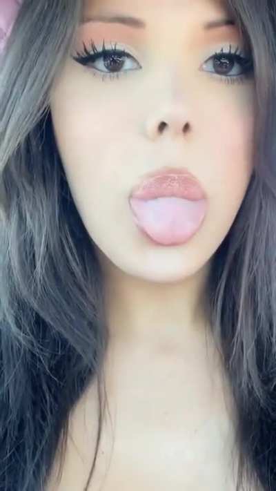 💋