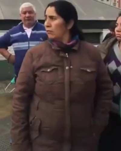 Me la coje tu vieja.