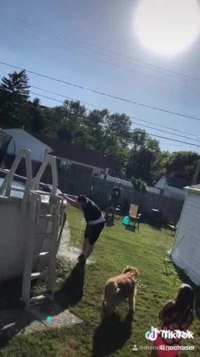 That's a great advertisement for the durability of the pool. What brand is that?