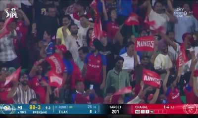 Yuzvendra chahal bowls rohit sharma