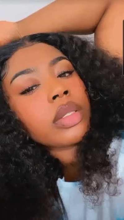 You are chilling with her and you look over and she's looking at you like this. What are you doing<wbr>?/Thi<wbr>nking<wbr>?💭🤔