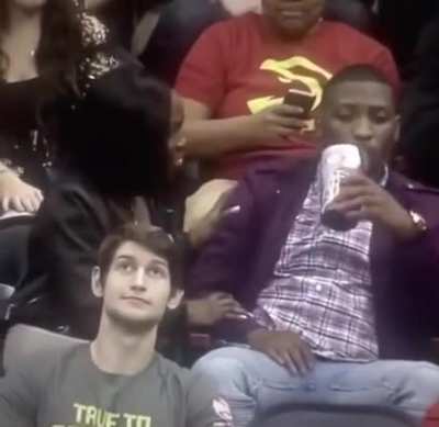 Kiss cam