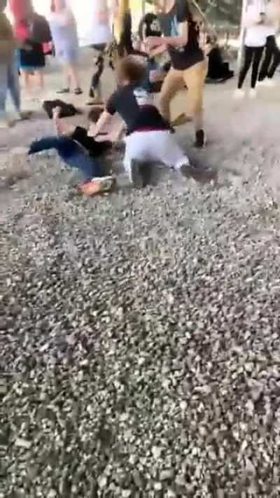 Guy in white sweats said he wanted to rape 3 other girls and got beat