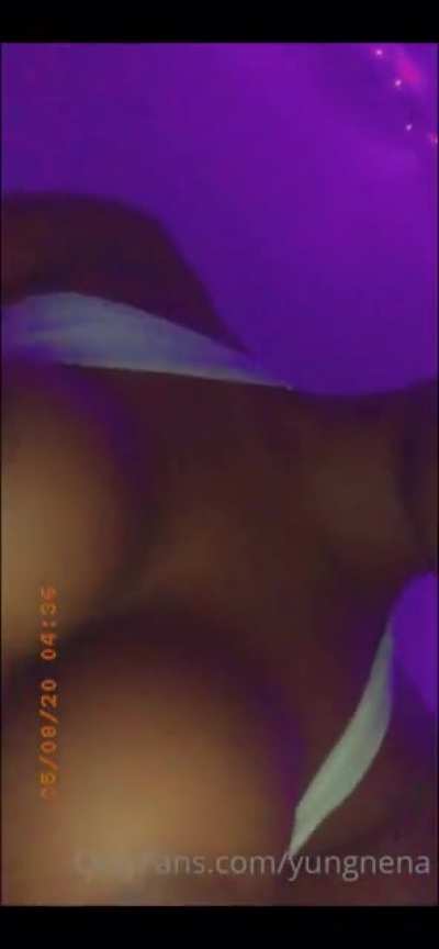 Tits👅