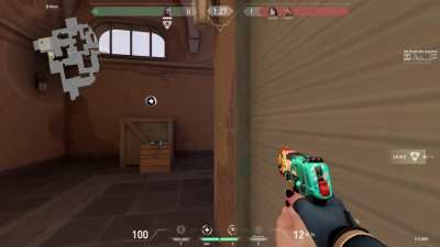 Everyone praising the FREE gun, meanwhile when I use it: