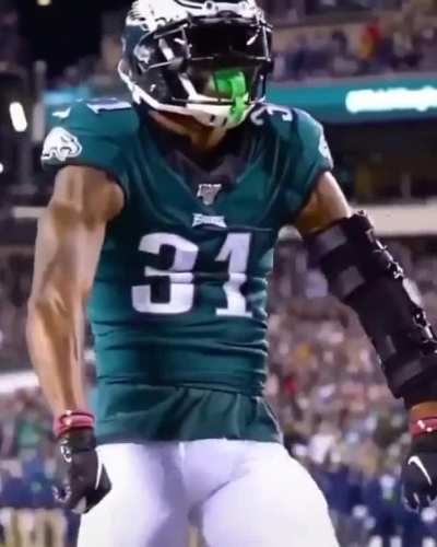 Overthrown ball goes out of bounds Jalen Mills: